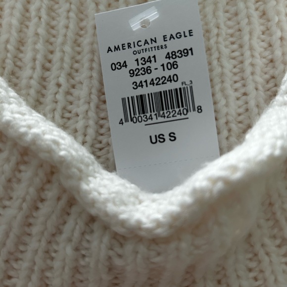 Abercrombie & Fitch BNWT Ivory Open Knit Cropped Sweater Size S BNWT - Picture 4 of 9
